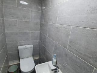 Femros Cosy one bed apt,12mins to Birmingham city ctr - Photo 17