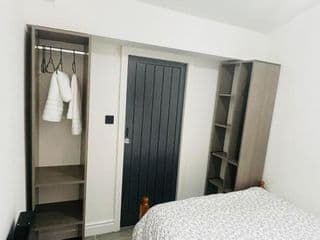 Femros Cosy one bed apt,12mins to Birmingham city ctr - Photo 8