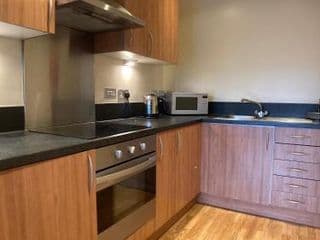Cosy 1-bedroom Flat, Birmingham City Centre, The Arcadian by Lark Accommodation - Photo 3