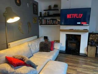 Karaoke House In The Heart Of The Country with Hot Tub & Outdoor Bar - Photo 4