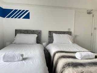 St Peter's Shared House - Photo 22