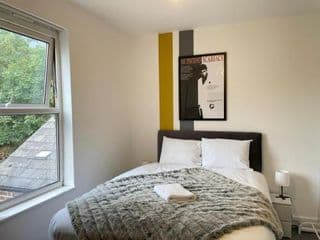 St Peter's Shared House - Photo 8