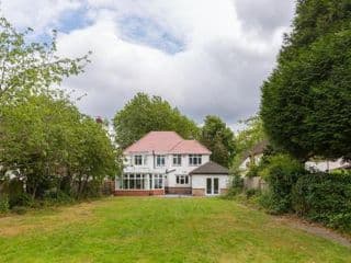 Beautiful 6 bedroom house for 15 guests next to Edgbaston Stadium - Photo 2