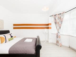 Beautiful 6 bedroom house for 15 guests next to Edgbaston Stadium - Photo 13