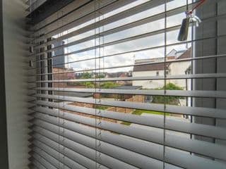 Lovely Studio close to city and UOB for Short term stays with 50ich TV's and WIFI! - Photo 16