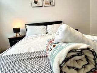 Swanky 2 BDR Apt/Jewellery Quarters/Free Parking - Photo 6