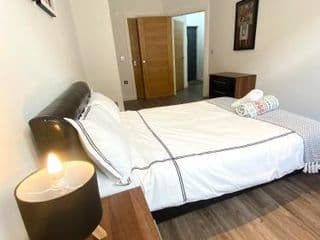 Swanky 2 BDR Apt/Jewellery Quarters/Free Parking - Photo 10