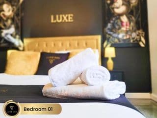 Requin Holiday Home Luxury 4 Bedroom, City Centre - Photo 2