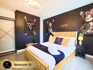Requin Holiday Home Luxury 4 Bedroom, City Centre - Photo 12