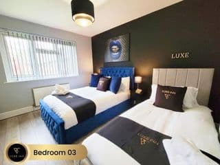 Requin Holiday Home Luxury 4 Bedroom, City Centre - Photo 17