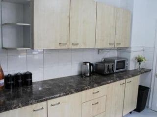Luxury 3 Bedroom House - Photo 18