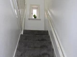 Luxury 3 Bedroom House - Photo 5