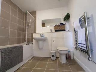 Melody-2beds 1bath, Chinatown with free parking - Photo 5