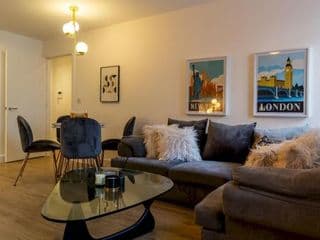 Pass the Keys Super Luxurious 1 Bed Apartment Jewellery Q - Photo 7