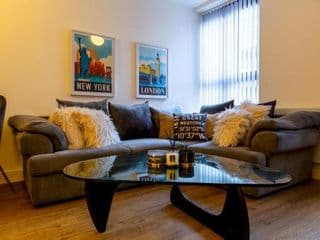 Pass the Keys Super Luxurious 1 Bed Apartment Jewellery Q - Photo 8