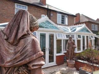Largee 5 Bed House, NEC, BHX, HS2-Landscaped Gardens, 7 Beds & Parking