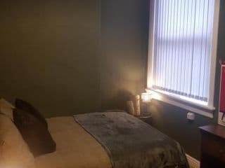 GROUND FLOOR OLIVE SUITE, DIGBETH STUDIO (SLEEPS 2) - Photo 16