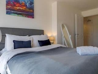 Pass the Keys NEW Chic 2 Bed Pad Central Free Parking - Photo 15
