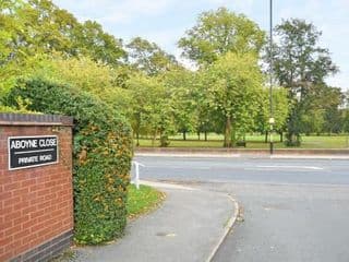 Townhouse @ Aboyne Close Birmingham - Photo 13