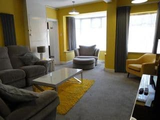 Huge Property Sleeps 16, Near NEC, City Centre, HS2 - Photo 14