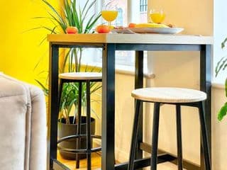 City Centre, 2 Bedroom, Secured Parking, 3 King Bed, WiFi Sleep 6 Guest Comfortable on Three King Size Beds, Jewellery Quarter , Birmingham City Centre , Allocated Secured Parking - Photo 8