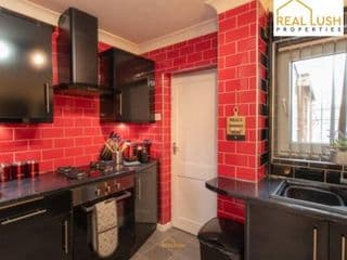 Coneyford House- Cozy home for contractors and familes! - Photo 16