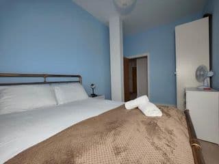 Pass the Keys Spacious Apartment Minutes to Birmingham Centre - Photo 24