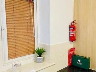 Plantsbrook Place - Luxury 4 bed House + Parking - Photo 24