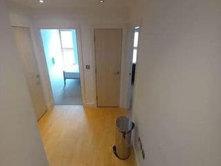 Centrally situated 1 bedroom apartment! - Photo 5