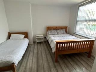 Lovely 3 Bedroom Entire Home With Driveway Parking - Close to NEC, BHX Airport - Sleeps 6 Guests [IDEAL FOR CONTRACTORS & FAMILIES] - Photo 8