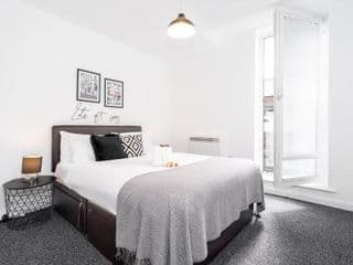 Vibrant Night-life Cosy Apartment - City Centre - Photo 2