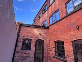 Beautiful Room to Let in the Jewelry Quarter - Photo 2