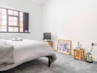 Beautiful Room to Let in the Jewelry Quarter - Photo 6