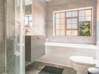 Beautiful Room to Let in the Jewelry Quarter - Photo 7