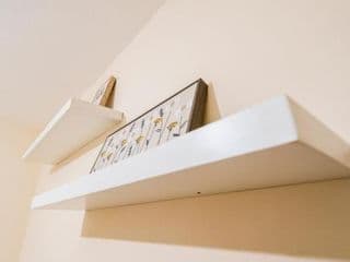 Deluxe 2-Bedroom Flat with Free parking - Photo 19