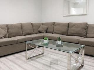 Large 5 Bed Town House Within City Centre And Sleeps Up To 11 - Photo 5