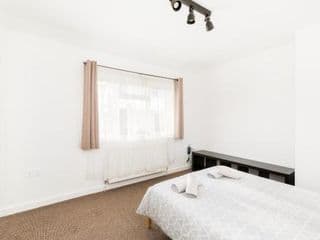 Quinton Essentials - Photo 4
