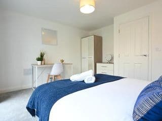 Luxury 4 Bed House with Gated Parking in the Heart of Birmingham! - Photo 22