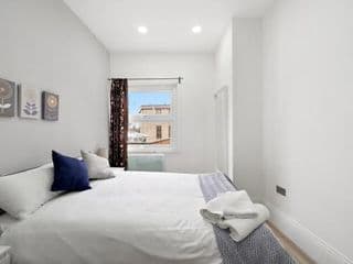 3BR Duplex Penthouse Harrow centre - Photo 13