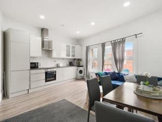 3BR Duplex Penthouse Harrow centre - Photo 7