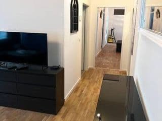 BIG 7RMS City Central Loft, 1ALocation - Photo 3