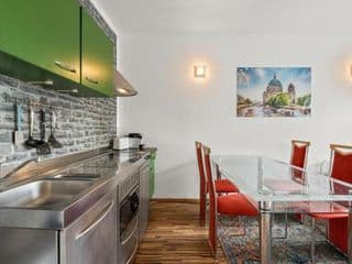Budget Apartment am Fernsehturm - Photo 7