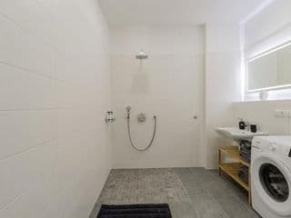 BIG Trendy Apartments City Center - Photo 21