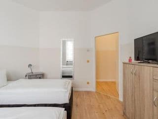 BIG Trendy Apartments City Center - Photo 9
