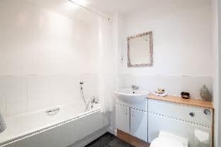 2 bedroom apartment Edinburgh Gate Harlow - Photo 20