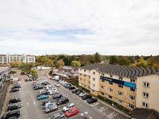 2 bedroom apartment Edinburgh Gate Harlow - Photo 3