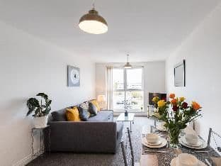 2 bedroom apartment Edinburgh Gate Harlow - Photo 8