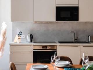 165m2 Downtown Lux Suite -12 Pers - 5 Bedroom - 2 Bath - 11min Alex - Photo 17