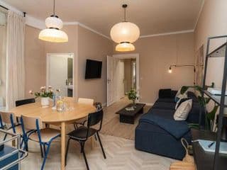Artsy Berlin Oasis Apartment by Arbio - Photo 11
