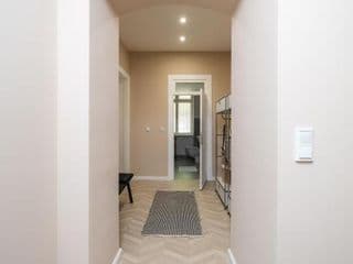 Artsy Berlin Oasis Apartment by Arbio - Photo 16